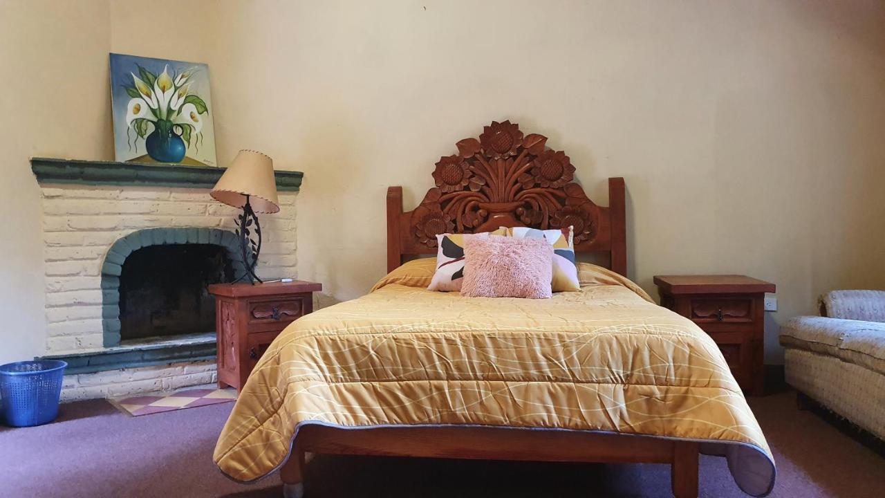 Hotel Sautto ซานมิเกล เด อาเญนเด ภายนอก รูปภาพ