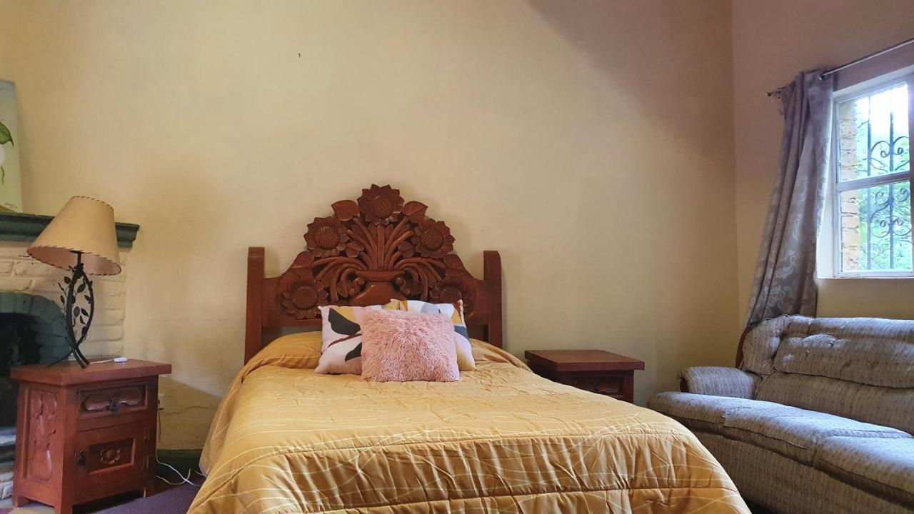 Hotel Sautto ซานมิเกล เด อาเญนเด ภายนอก รูปภาพ