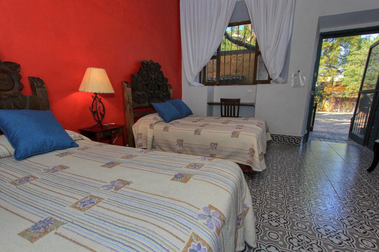Hotel Sautto ซานมิเกล เด อาเญนเด ภายนอก รูปภาพ